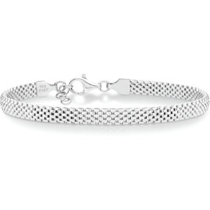 A delicate silver bracelet with a classic design, perfect for any occasion.