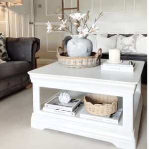 mix different height and texture decoration for your coffee table